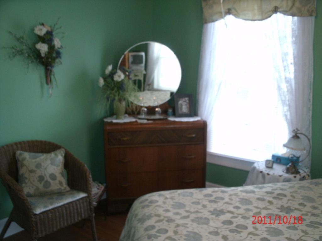 Ici Et Maintenant Bed & Breakfast Magog Oda fotoğraf
