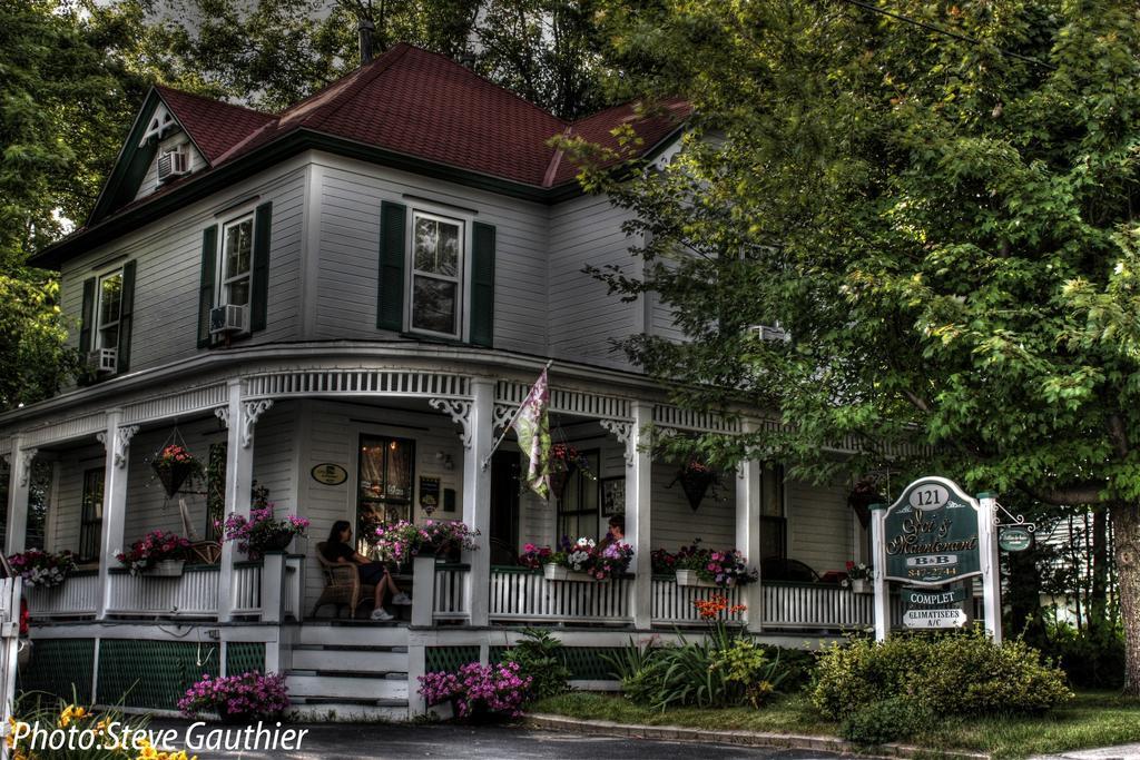 Ici Et Maintenant Bed & Breakfast Magog Dış mekan fotoğraf
