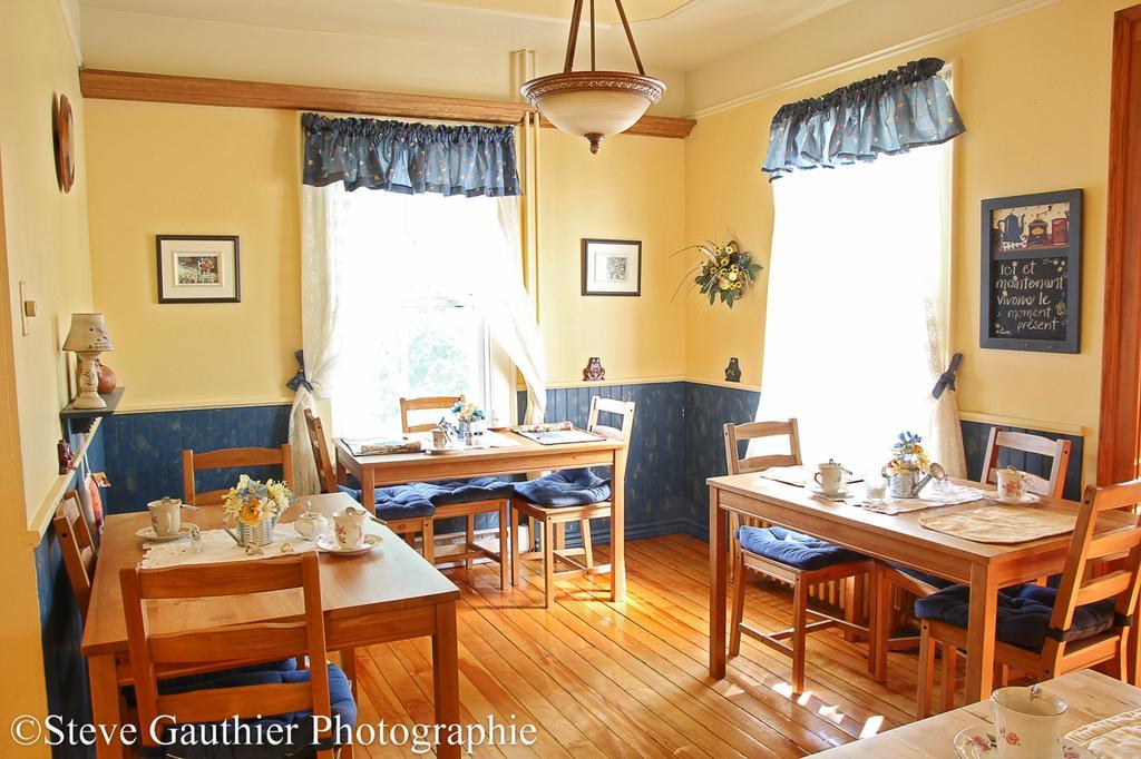 Ici Et Maintenant Bed & Breakfast Magog Dış mekan fotoğraf