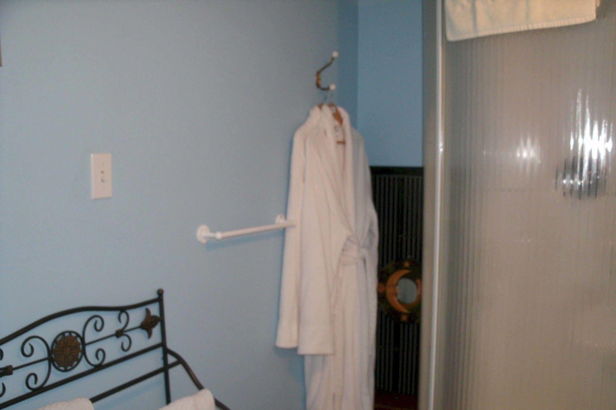 Ici Et Maintenant Bed & Breakfast Magog Dış mekan fotoğraf
